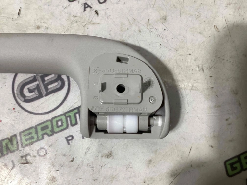 Ручка внутренняя потолочная 6213-254 Jeep Cherokee KL 14-18  5RG68TRMAB 