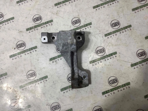 Крепление, кронштейн 6213-322 Jeep Cherokee KL 14-18  52123798AA 