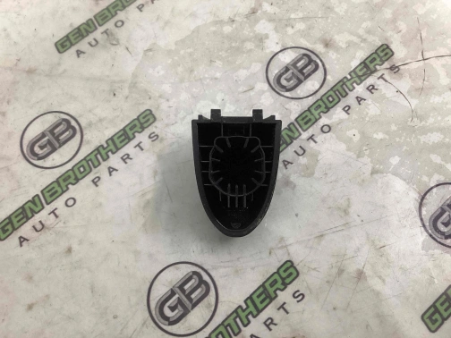Заглушка ручки двери 6213-358 Jeep Cherokee KL 14-18  1SZ22AXRAE 