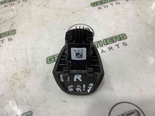 Заглушка ручки двери 6213-387 Jeep Cherokee KL 14-18  1SZ22KEPAE 