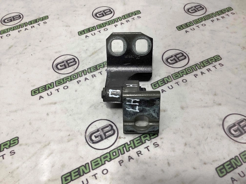 Петля дверей, замка дверей 6291-257 Jeep Cherokee KL 14-18  68140737AB 