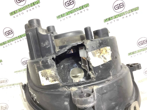 Фара правая 6431-002 Jeep Patriot  5303842AE 