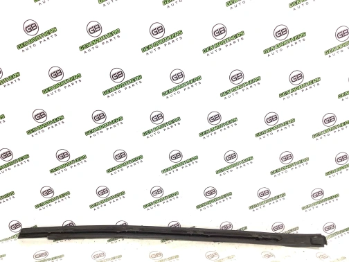 Молдинг лобового стекла 6431-086 Jeep Patriot  1BB33RXFAG 