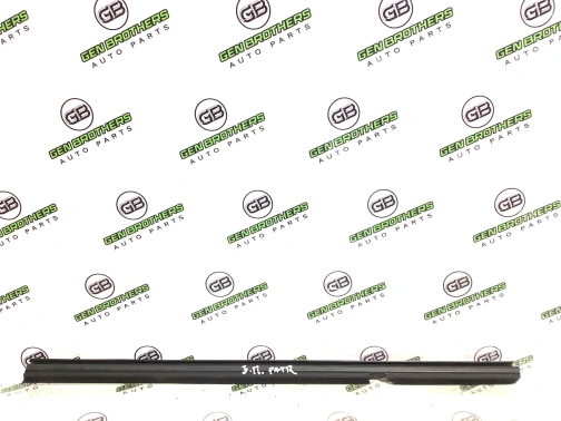 Уплотнитель стекла/двери 6431-106 Jeep Patriot  5074658AD 