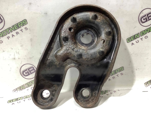 Кронштейн переднего подрамника 6438-067 Dodge Journey  5151015AA 