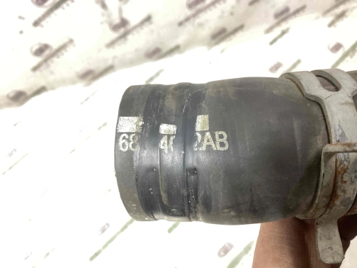 Патрубок радиаторов 7557-065 Jeep Grand Cherokee 15 - 20  68244092AB 