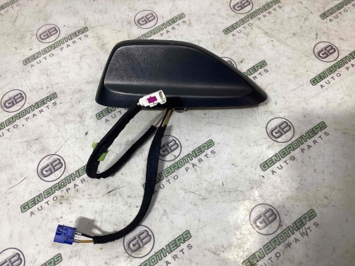 Антенна, усилитель антенны 7557-337 Jeep Grand Cherokee 15 - 20  68306633AA 
