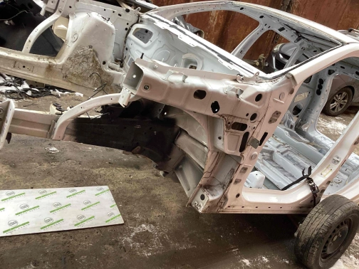 Четверть передняя левая 7557-360 Jeep Grand Cherokee 15 - 20  68224808AA 