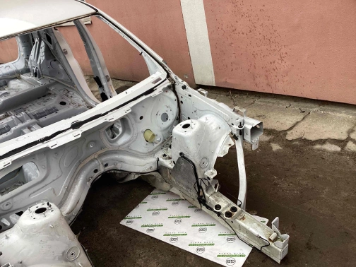 Четверть передняя левая 7557-360 Jeep Grand Cherokee 15 - 20  68224808AA 