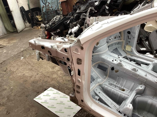 Четверть передняя левая 7557-360 Jeep Grand Cherokee 15 - 20  68224808AA 