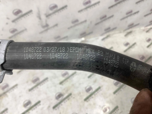 Шланг обогревателя, трубка 7557-518 Jeep Grand Cherokee 15 - 20 
