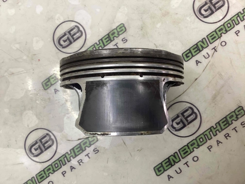 Поршень 7557-632 Jeep Grand Cherokee 15 - 20  68223459AD 