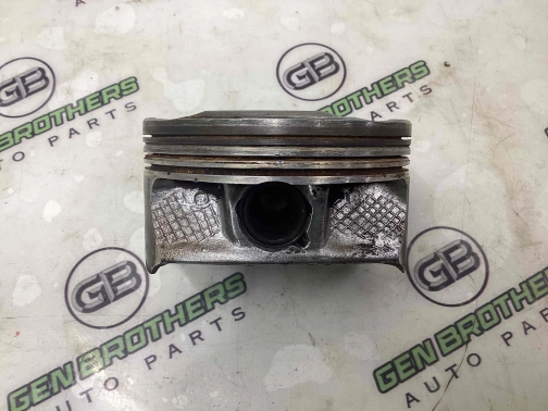 Поршень 7557-634 Jeep Grand Cherokee 15 - 20  68223379AD 