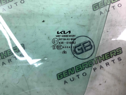 Стекло переднее левое 770526-082 Kia EV6  82410CV030 