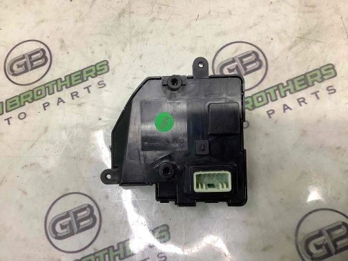 Кнопки мультируля 770526-270 Kia EV6  96700CV990WK 