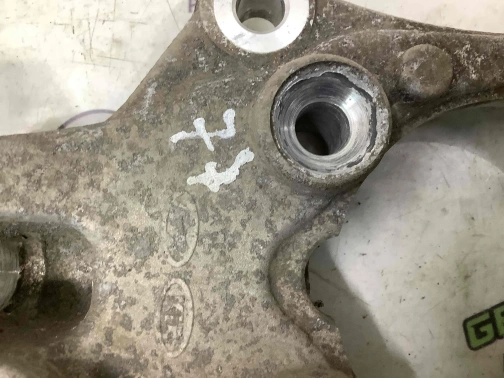 Кулак поворотный правый 770526-511 Kia EV6  51711GI000 