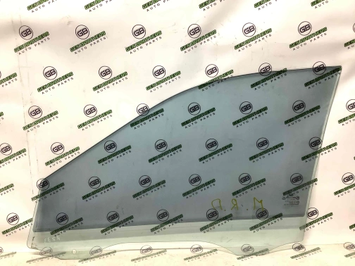 Стекло переднее правое 7733-069 Kia Magentis  824202G000 