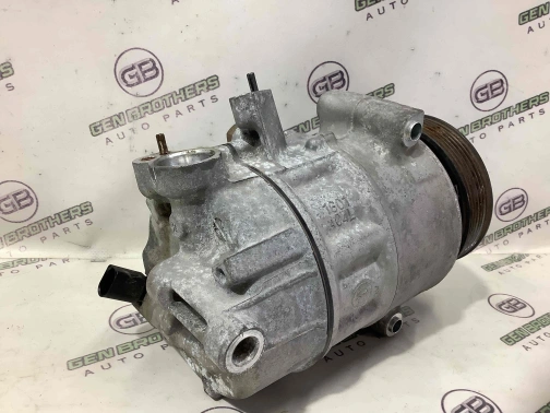 Компрессор кондиционера 8043-013 Volkswagen Passat B7 USA  1K0820808F 