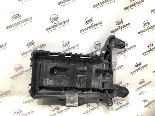 Полка аккумулятора, крышка, крепеж (площадка АКБ) 8043-014 Volkswagen Passat B7 USA  1K0915333 