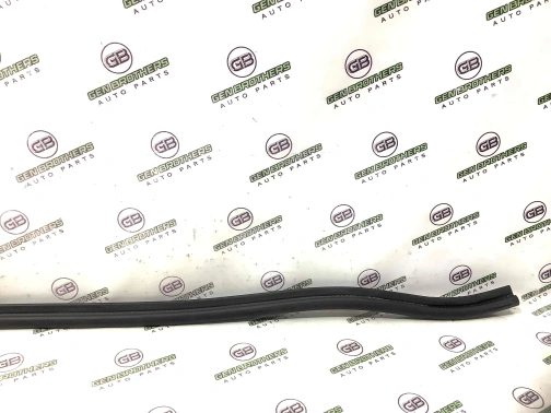 Уплотнитель капота, изолятор, шуба 8043-062 Volkswagen Passat B7 USA  561823723 