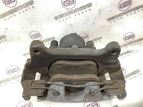 Суппорт передний правый 8043-090 Volkswagen Passat B7 USA  561615124 
