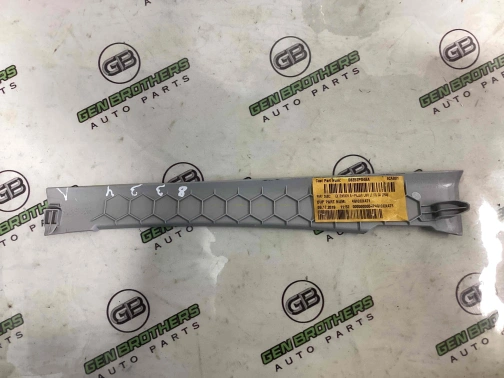 Обшивка приборной панели (торпедо) 8334-351 Jeep Compass 17-23  5SZ57PS4AA 