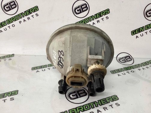 Фара противотуманная 8600-021 Jeep Patriot  68081399AB 