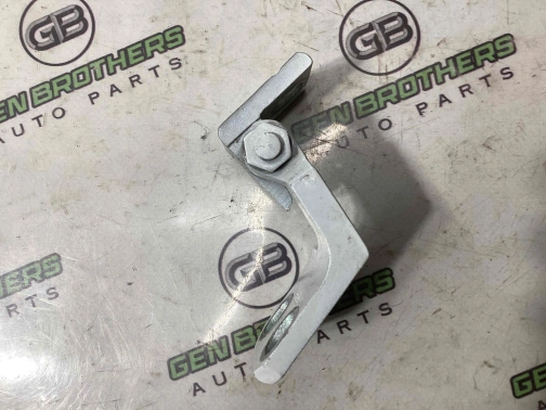 Петля дверей, замка дверей 8674-168 Jeep Cherokee KL 14-18  68140735AB 