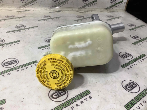 Цилиндр тормозной главный 8674-194 Jeep Cherokee KL 14-18  68211881AB 