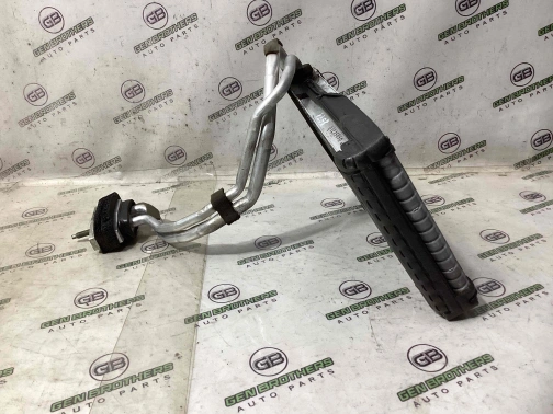Испаритель кондиционера 8674-319 Jeep Cherokee KL 14-18  68223040AB 