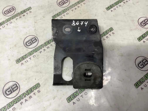Опора радиатора, крепеж/кронштейн, уплотнитель радиатора 8674-358 Jeep Cherokee KL 14-18  68195879AA 