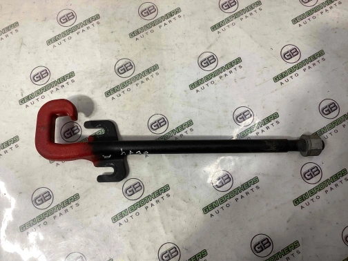 Крюк буксировочный 8674-366 Jeep Cherokee KL 14-18  68140284AA 