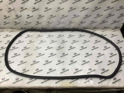 Уплотнитель стекла/двери 8674-401 Jeep Cherokee KL 14-18  68225187AA 