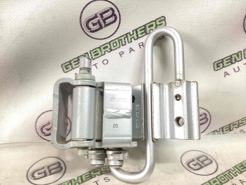 Петля дверей, замка дверей 8811-082 Audi a4  8E0833412 