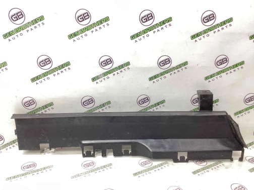 Дефлектор обдува радиатора 8888-041 BMW E60/E61 