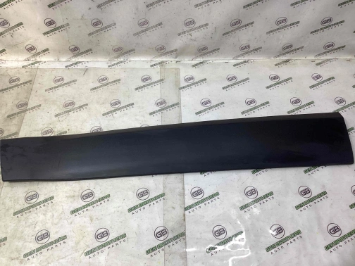Молдинг двери передней левой 8998-036 Jeep Cherokee KL 18-23  6VX67TRMAC 