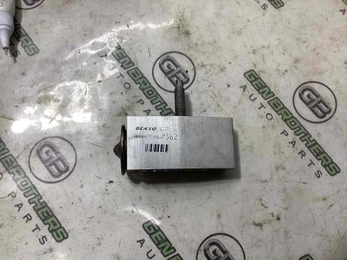 Клапан кондиционера 8998-260 Jeep Cherokee KL 18-23  68334777AA 