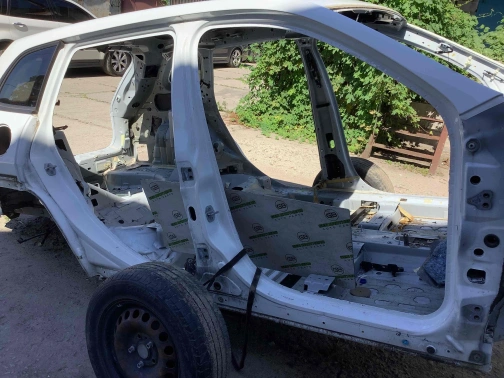 Стойки кузова и пороги 8998-331 Jeep Cherokee KL 18-23  68340150AB 