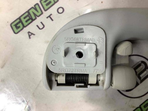 Ручка внутренняя потолочная 8998-450 Jeep Cherokee KL 18-23  5RG68TRMAB 