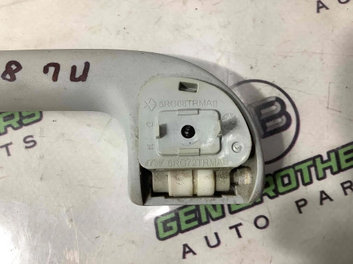 Ручка внутренняя потолочная 8998-452 Jeep Cherokee KL 18-23  5RG68TRMAB 