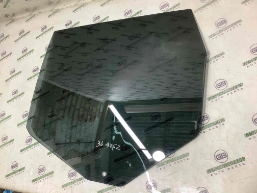 Стекло заднее левое 9252-054 Jeep Grand Cherokee 15 - 20  68086589AA 
