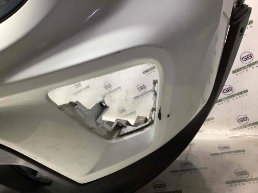 Бампер передний 9256-001 Jeep Renegade  6VZ72LXHAA 